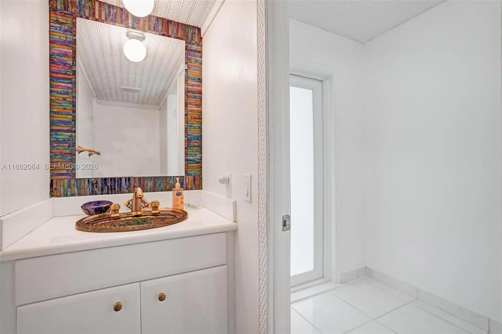 2220 Ne 11th St, Hallandale Beach, Florida 33009, Hallandale Beach, Florida 33009, 2 Bedrooms Bedrooms, ,2 BathroomsBathrooms,Residential,For Sale,2220 Ne 11th St, Hallandale Beach, Florida 33009,A11882084