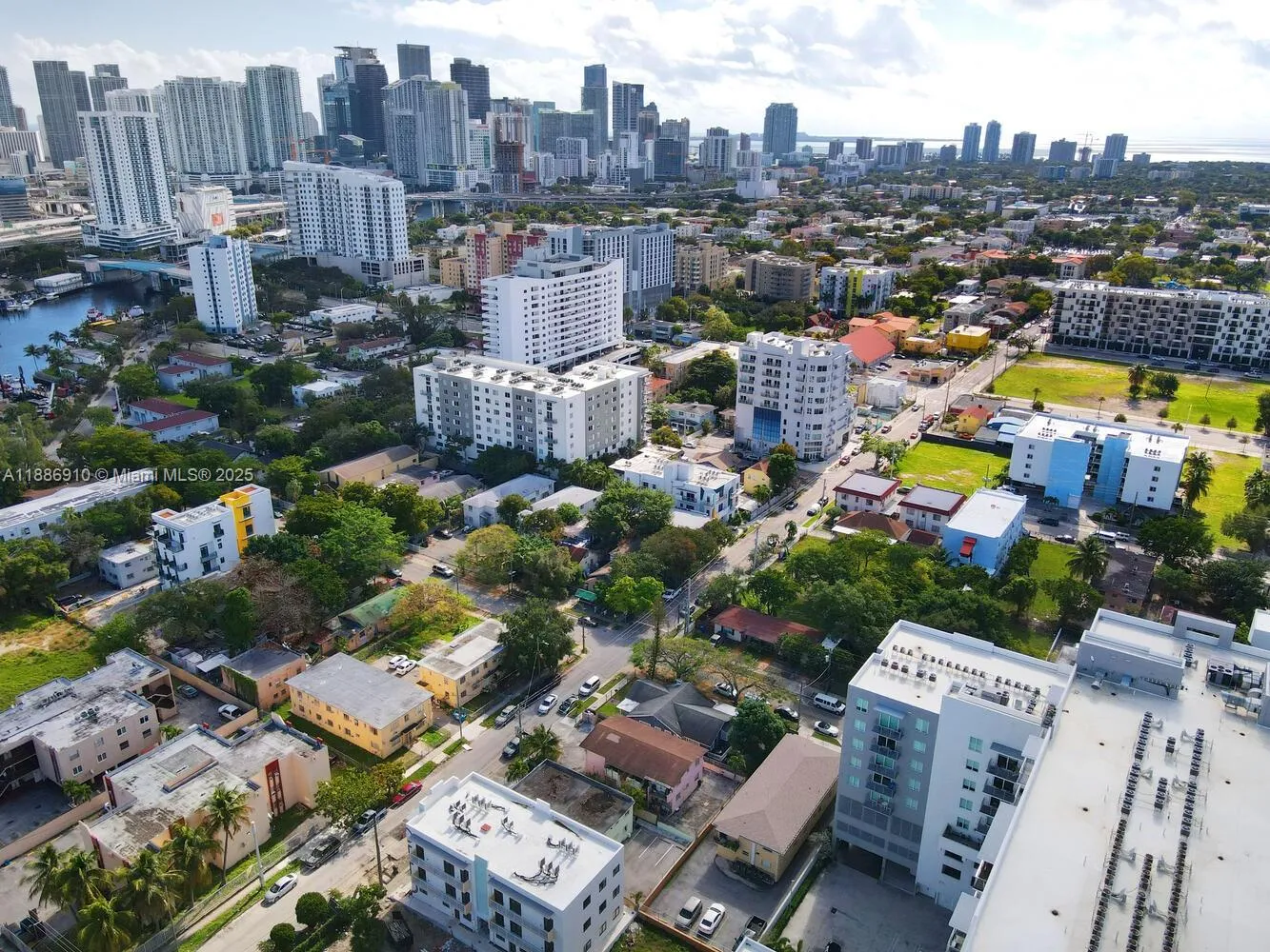 212 Nw 7th Ave, Miami, Florida 33128, Miami, Florida 33128, ,Land,For Sale,212 Nw 7th Ave, Miami, Florida 33128,A11886910