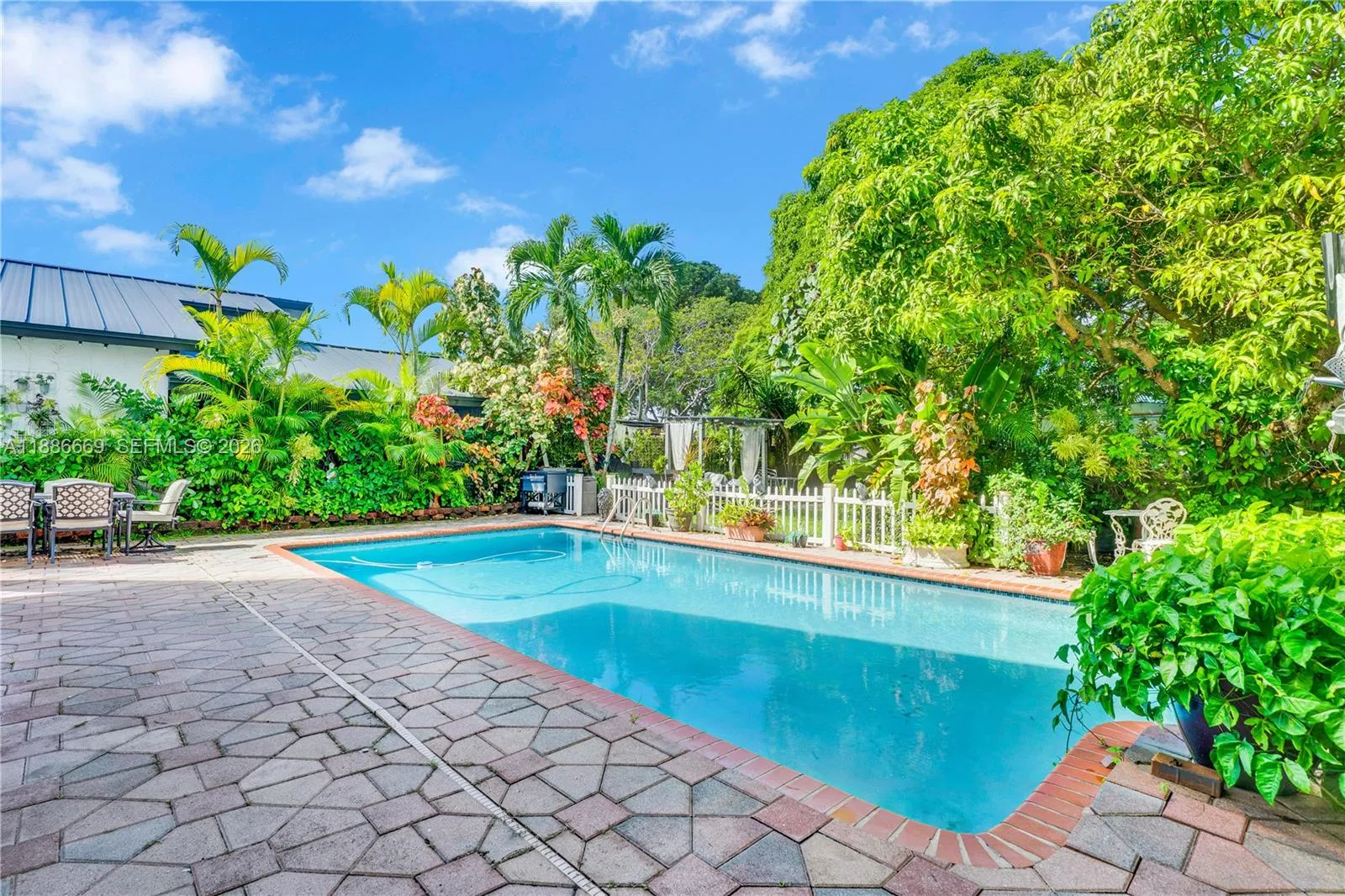 11126 Sw 148th Pl, Miami, Florida 33196, Miami, Florida 33196, 5 Bedrooms Bedrooms, ,3 BathroomsBathrooms,Residential,For Sale,11126 Sw 148th Pl, Miami, Florida 33196,A11886669