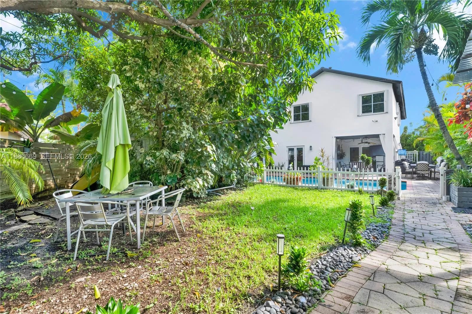 11126 Sw 148th Pl, Miami, Florida 33196, Miami, Florida 33196, 5 Bedrooms Bedrooms, ,3 BathroomsBathrooms,Residential,For Sale,11126 Sw 148th Pl, Miami, Florida 33196,A11886669