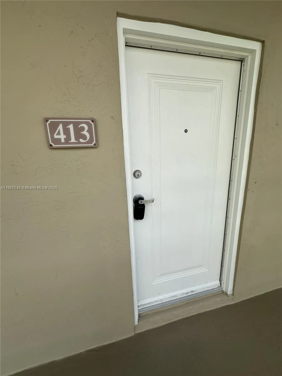 7703 Camino Real A413, Miami, Florida 33143, Miami, Florida 33143, 1 Bedroom Bedrooms, ,1 BathroomBathrooms,Residential Lease,For Rent,7703 Camino Real A413, Miami, Florida 33143,A11887246