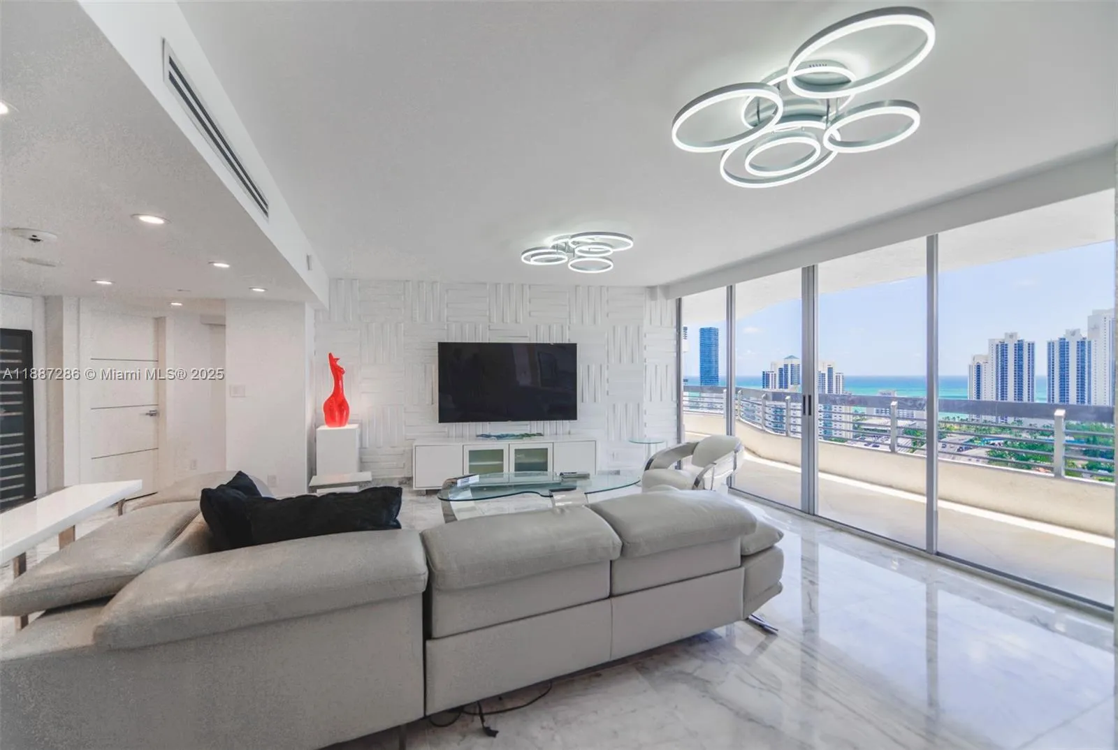 19195 Mystic Pointe Dr 2707, Aventura, Florida 331, Aventura, Florida 33180, 4 Bedrooms Bedrooms, ,3 BathroomsBathrooms,Residential,For Sale,19195 Mystic Pointe Dr 2707, Aventura, Florida 331,A11887286