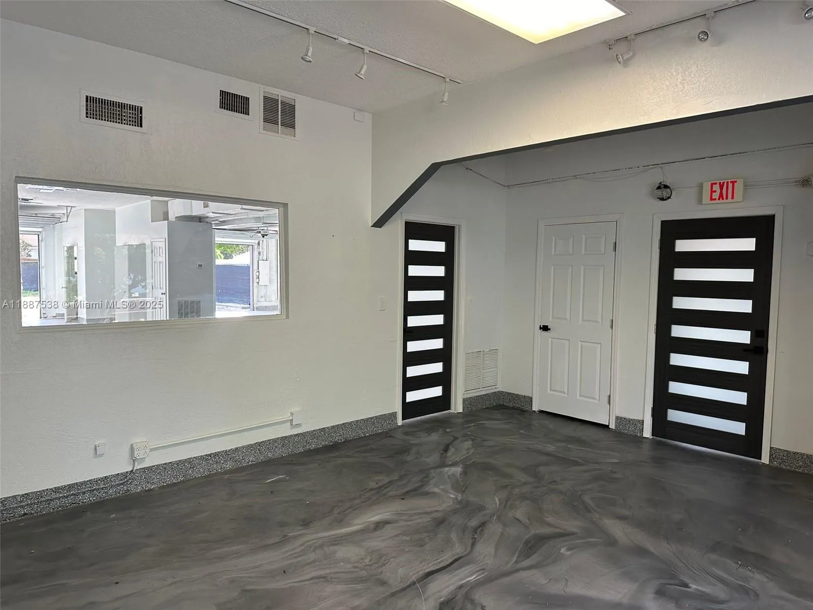 721 S 21st Ave, Hollywood, Florida 33020, Hollywood, Florida 33020, ,Commercial Lease,For Rent,721 S 21st Ave, Hollywood, Florida 33020,A11887538