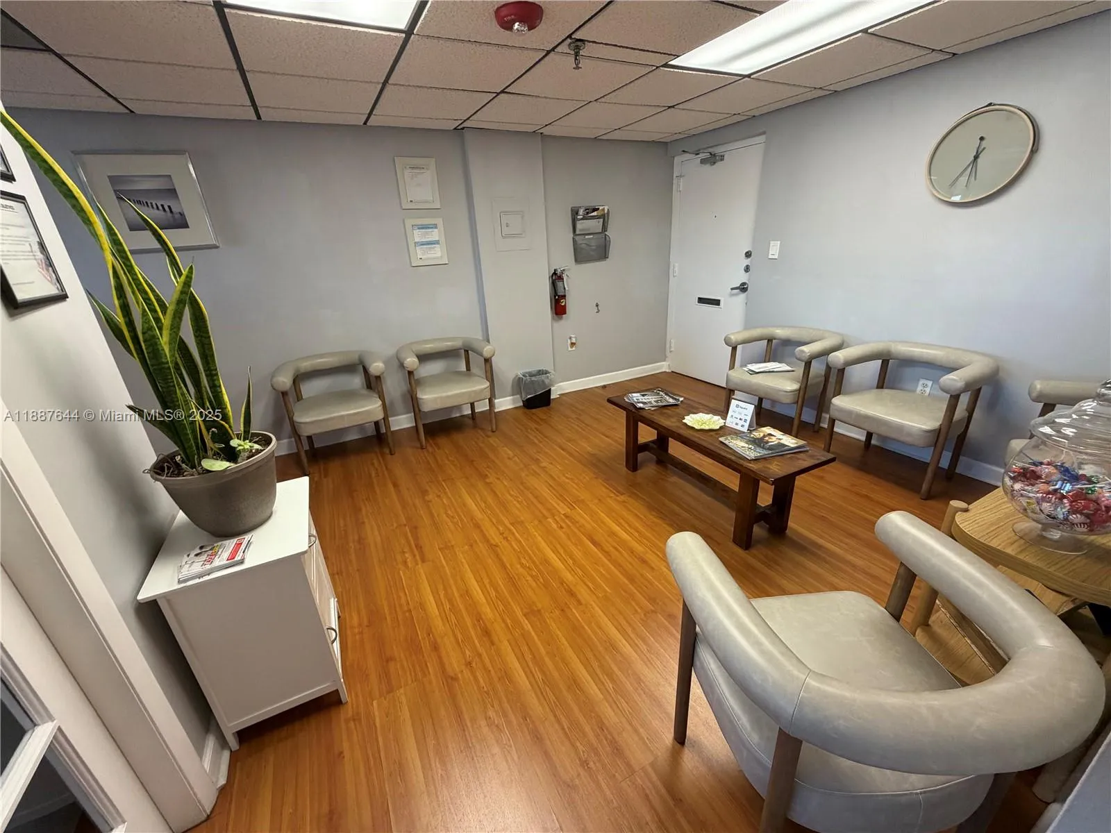 4011 W Flagler St 404, Miami, Florida 33134, Miami, Florida 33134, ,Commercial Lease,For Rent,4011 W Flagler St 404, Miami, Florida 33134,A11887644