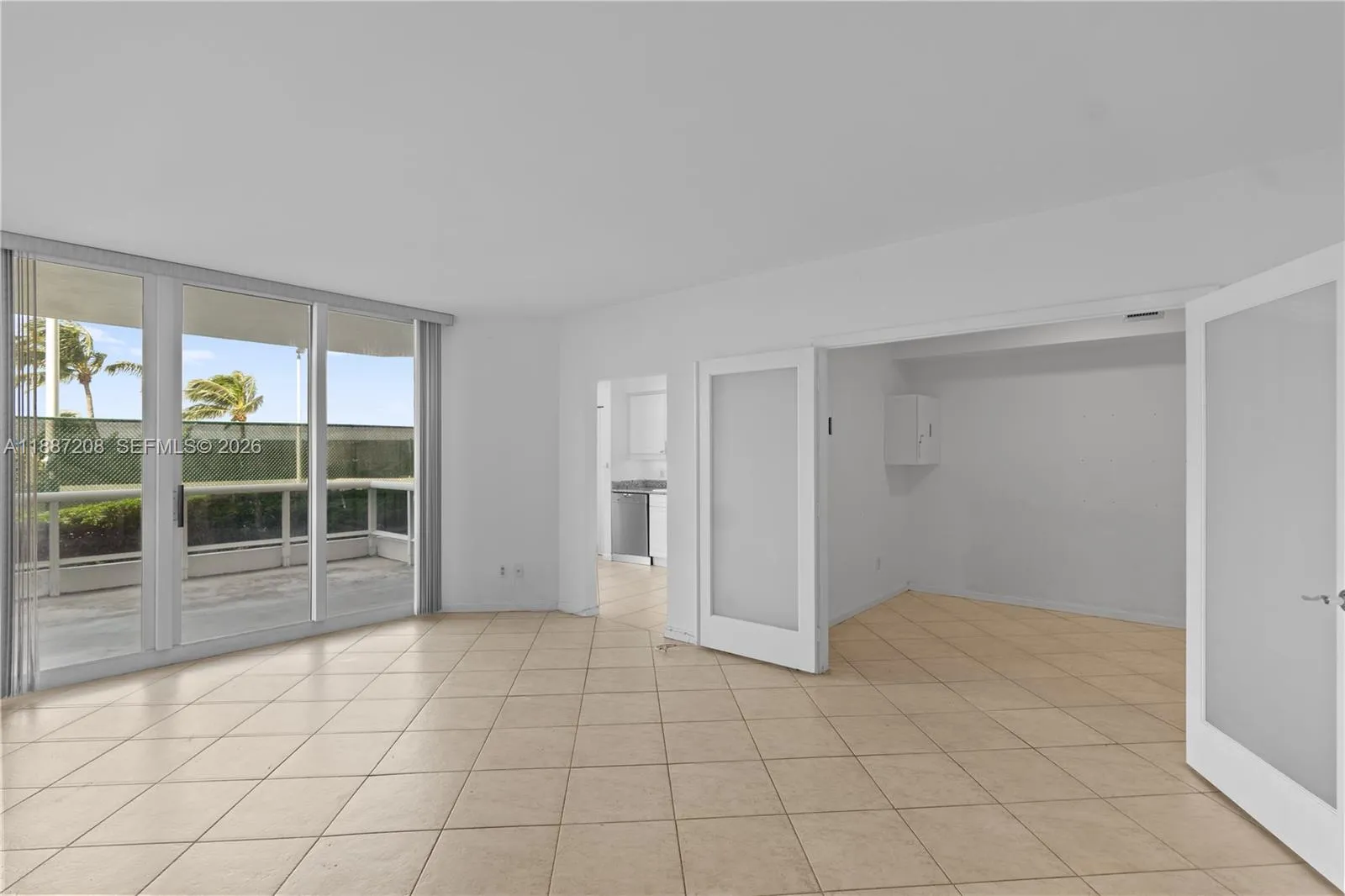 4779 Collins Ave 506, Miami Beach, Florida 33140, Miami Beach, Florida 33140, 1 Bedroom Bedrooms, ,2 BathroomsBathrooms,Residential,For Sale,4779 Collins Ave 506, Miami Beach, Florida 33140,A11887208