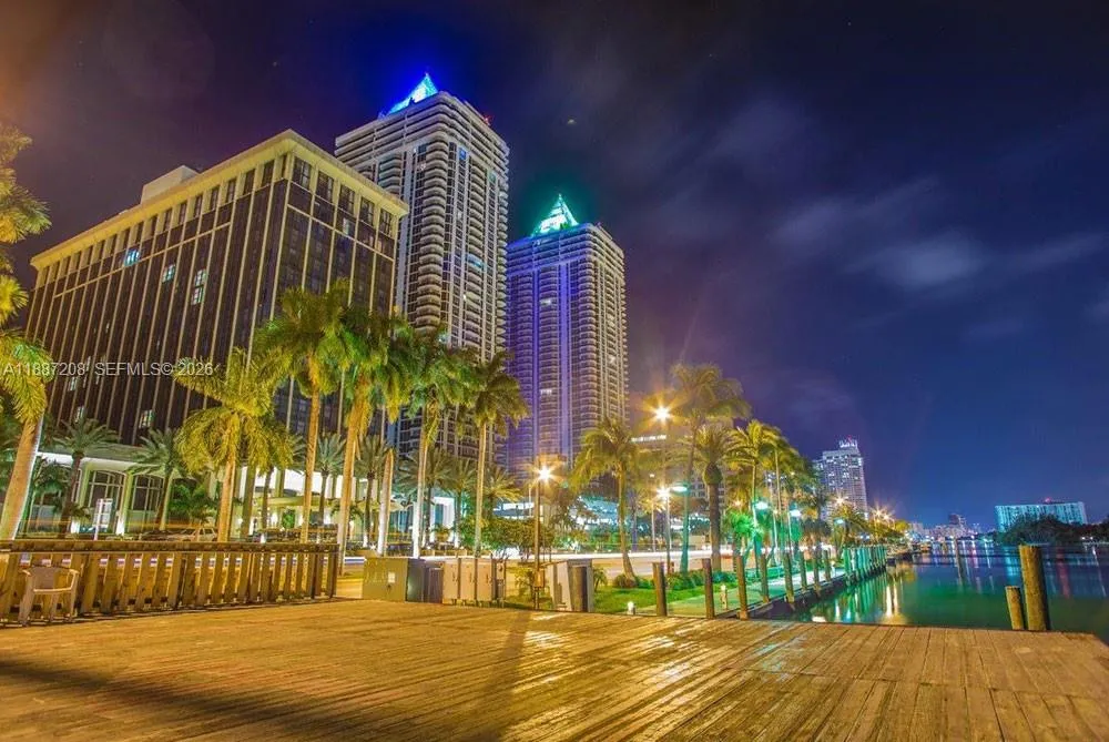 4779 Collins Ave 506, Miami Beach, Florida 33140, Miami Beach, Florida 33140, 1 Bedroom Bedrooms, ,2 BathroomsBathrooms,Residential,For Sale,4779 Collins Ave 506, Miami Beach, Florida 33140,A11887208