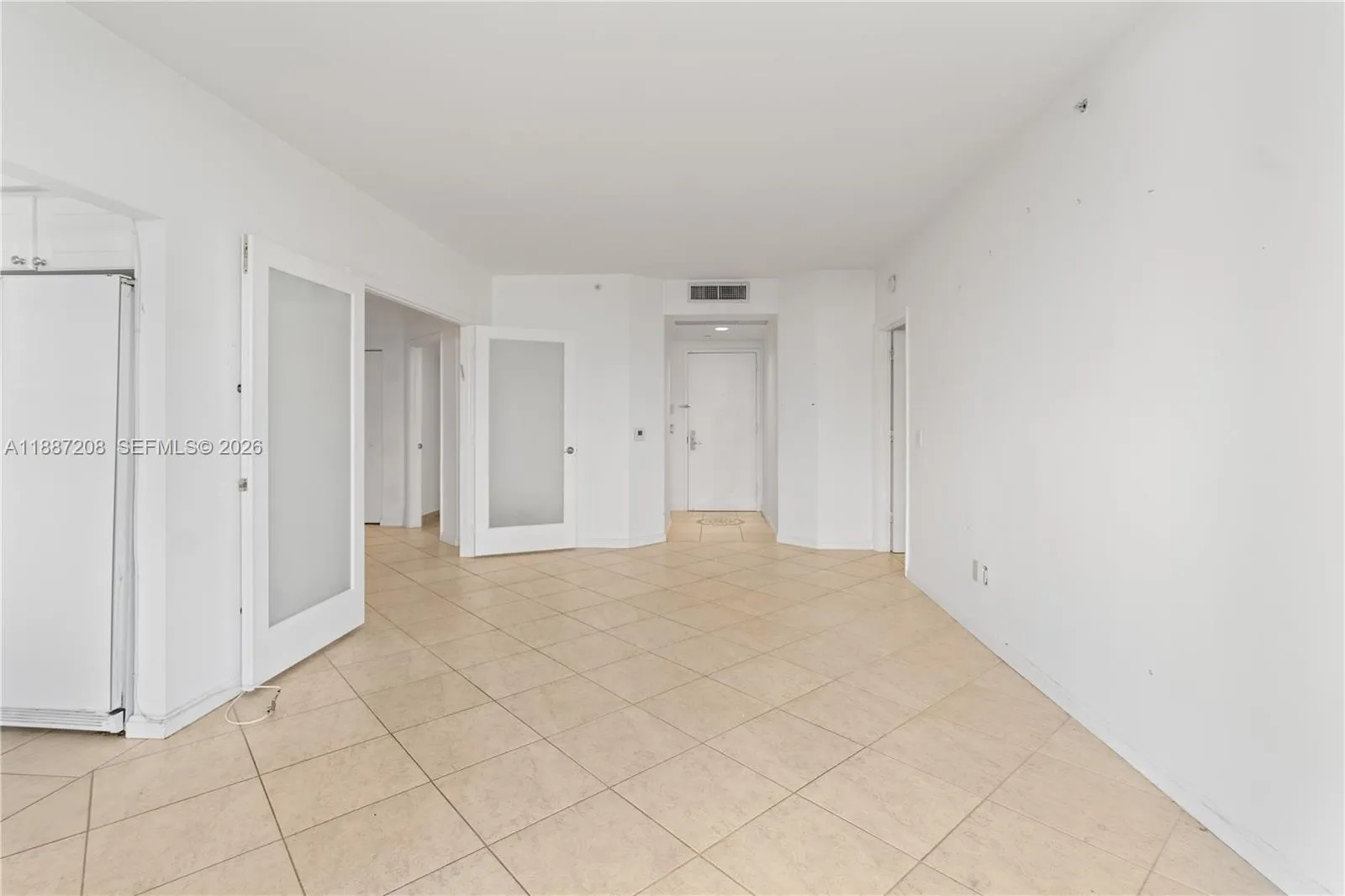 4779 Collins Ave 506, Miami Beach, Florida 33140, Miami Beach, Florida 33140, 1 Bedroom Bedrooms, ,2 BathroomsBathrooms,Residential,For Sale,4779 Collins Ave 506, Miami Beach, Florida 33140,A11887208