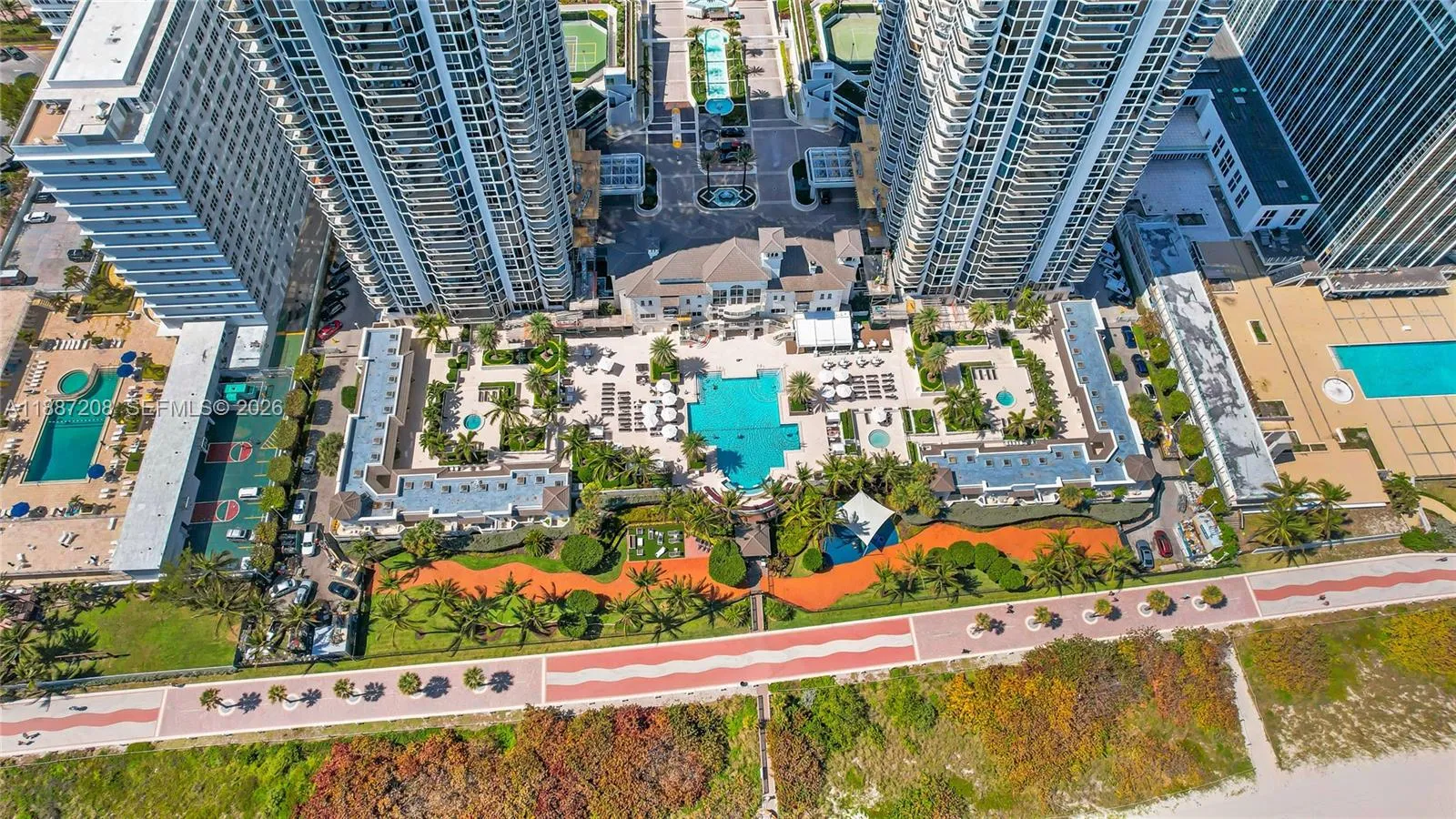 4779 Collins Ave 506, Miami Beach, Florida 33140, Miami Beach, Florida 33140, 1 Bedroom Bedrooms, ,2 BathroomsBathrooms,Residential,For Sale,4779 Collins Ave 506, Miami Beach, Florida 33140,A11887208