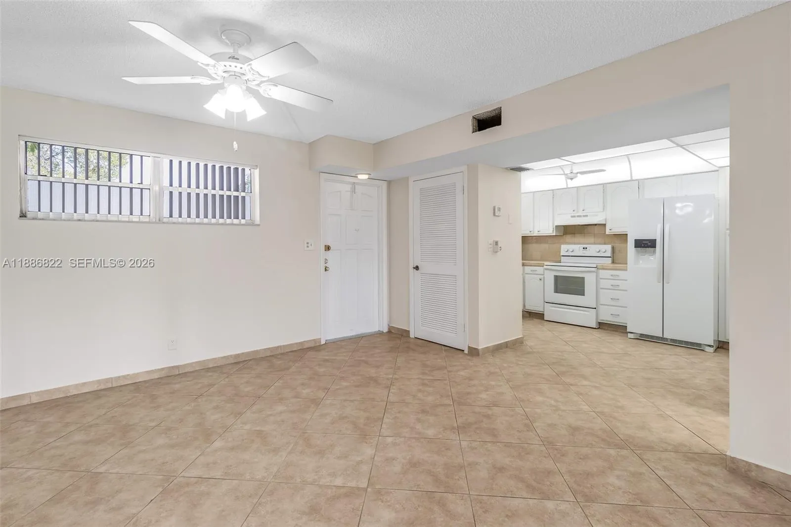 9820 S Hollybrook Lake Dr 106, Pembroke Pines, Flo, Pembroke Pines, Florida 33025, 1 Bedroom Bedrooms, ,1 BathroomBathrooms,Residential Lease,For Rent,9820 S Hollybrook Lake Dr 106, Pembroke Pines, Flo,A11886822