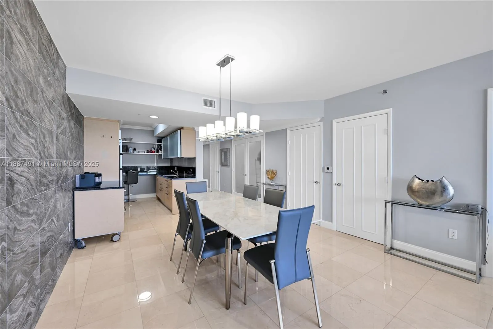 1850 S Ocean Dr 1507, Hallandale Beach, Florida 33, Hallandale Beach, Florida 33009, 3 Bedrooms Bedrooms, ,3 BathroomsBathrooms,Residential,For Sale,1850 S Ocean Dr 1507, Hallandale Beach, Florida 33,A11887491