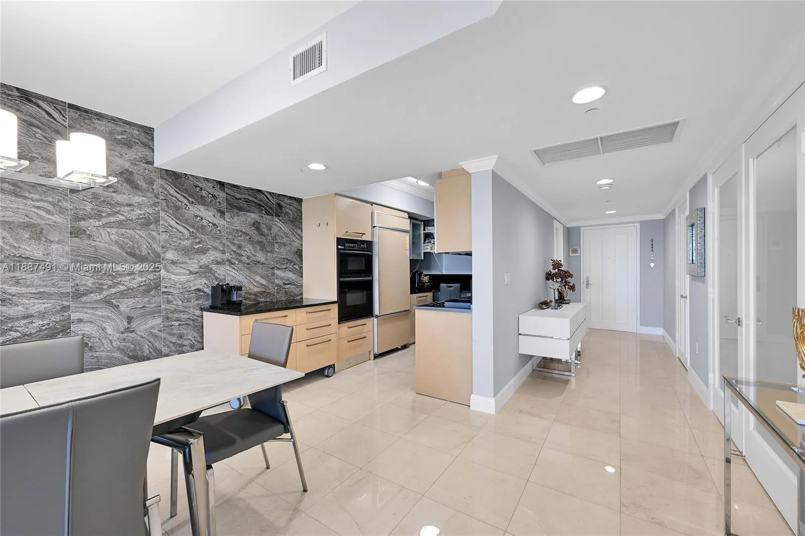 1850 S Ocean Dr 1507, Hallandale Beach, Florida 33, Hallandale Beach, Florida 33009, 3 Bedrooms Bedrooms, ,3 BathroomsBathrooms,Residential,For Sale,1850 S Ocean Dr 1507, Hallandale Beach, Florida 33,A11887491