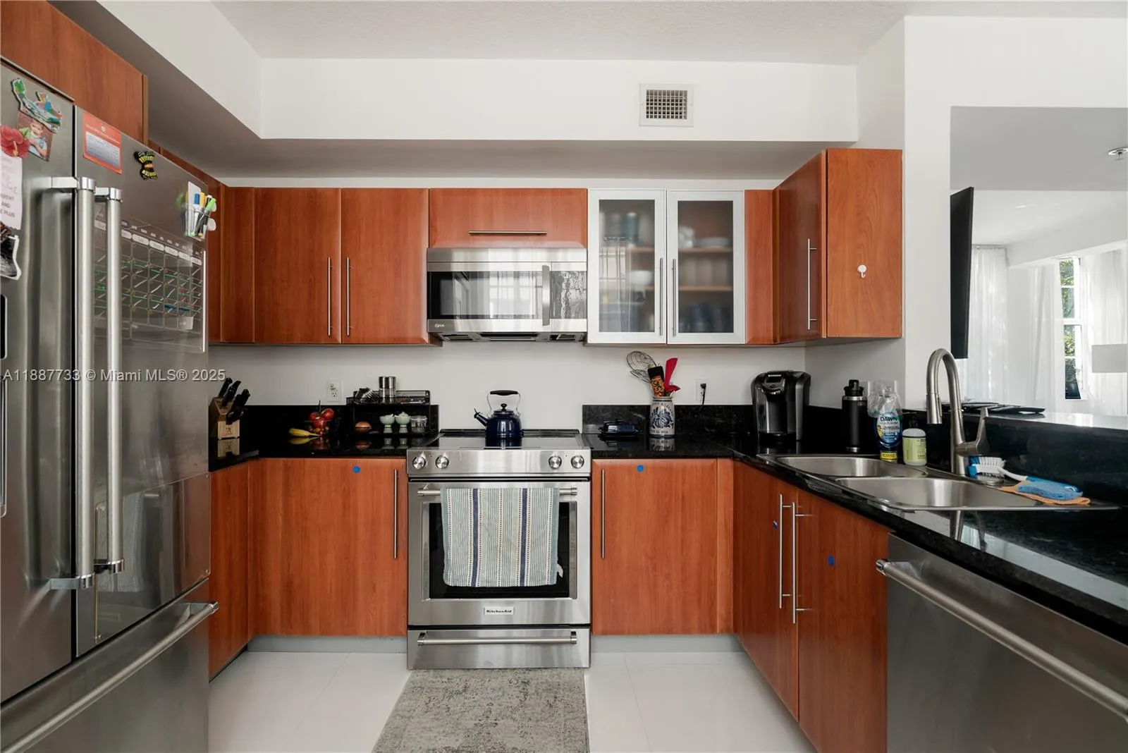 3232 Sw 22nd Ter Th 115, Miami, Florida 33145, Miami, Florida 33145, 2 Bedrooms Bedrooms, ,2 BathroomsBathrooms,Residential,For Sale,3232 Sw 22nd Ter Th 115, Miami, Florida 33145,A11887733