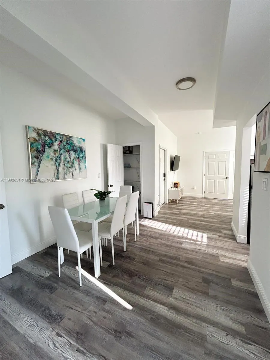 29 Oviedo Ave, Coral Gables, Florida 33134, Coral Gables, Florida 33134, ,Residential Income,For Sale,29 Oviedo Ave, Coral Gables, Florida 33134,A11882851