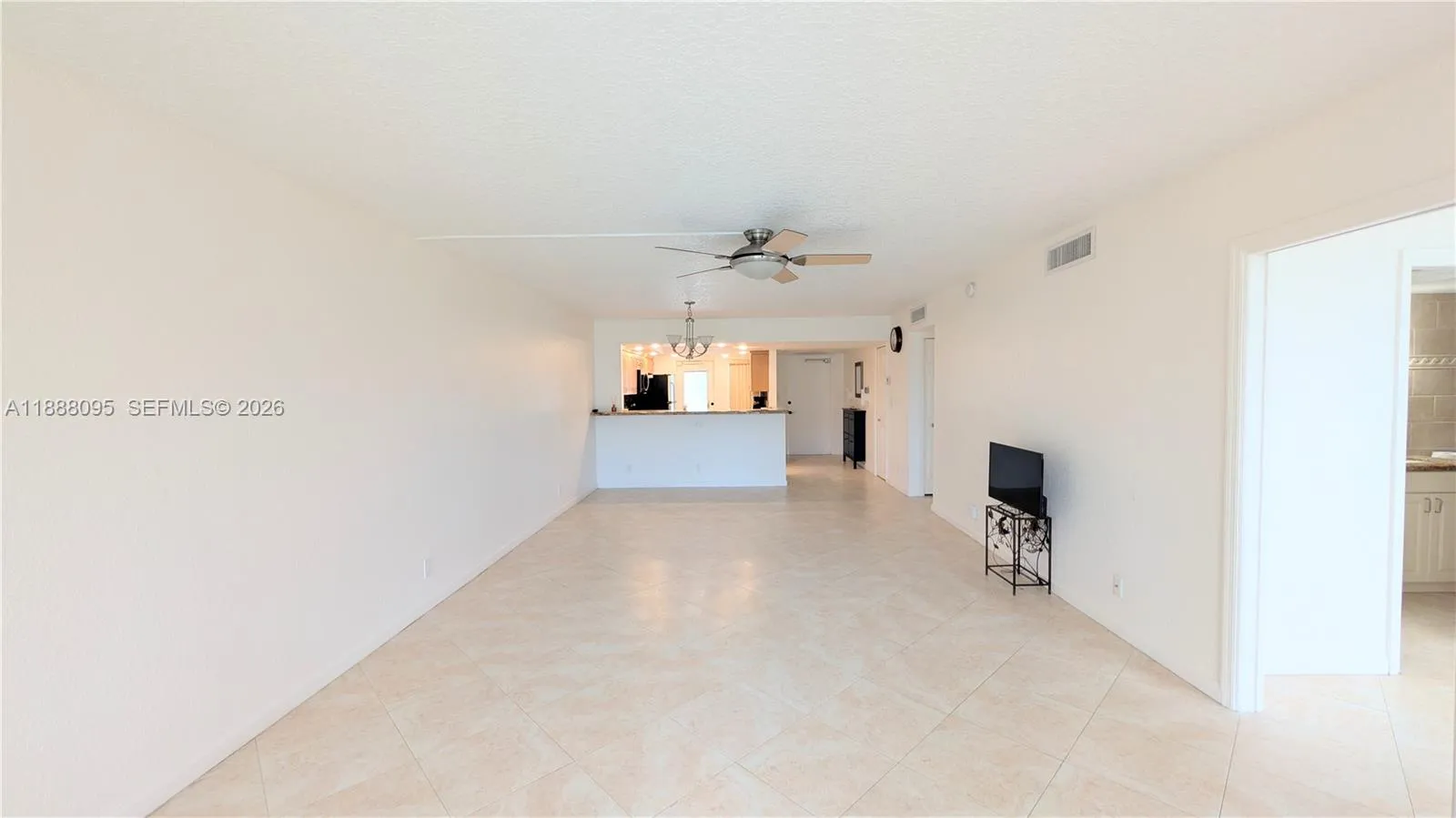 3090 N Course Dr 304, Pompano Beach, Florida 33069, Pompano Beach, Florida 33069, 2 Bedrooms Bedrooms, ,2 BathroomsBathrooms,Residential Lease,For Rent,3090 N Course Dr 304, Pompano Beach, Florida 33069,A11888095