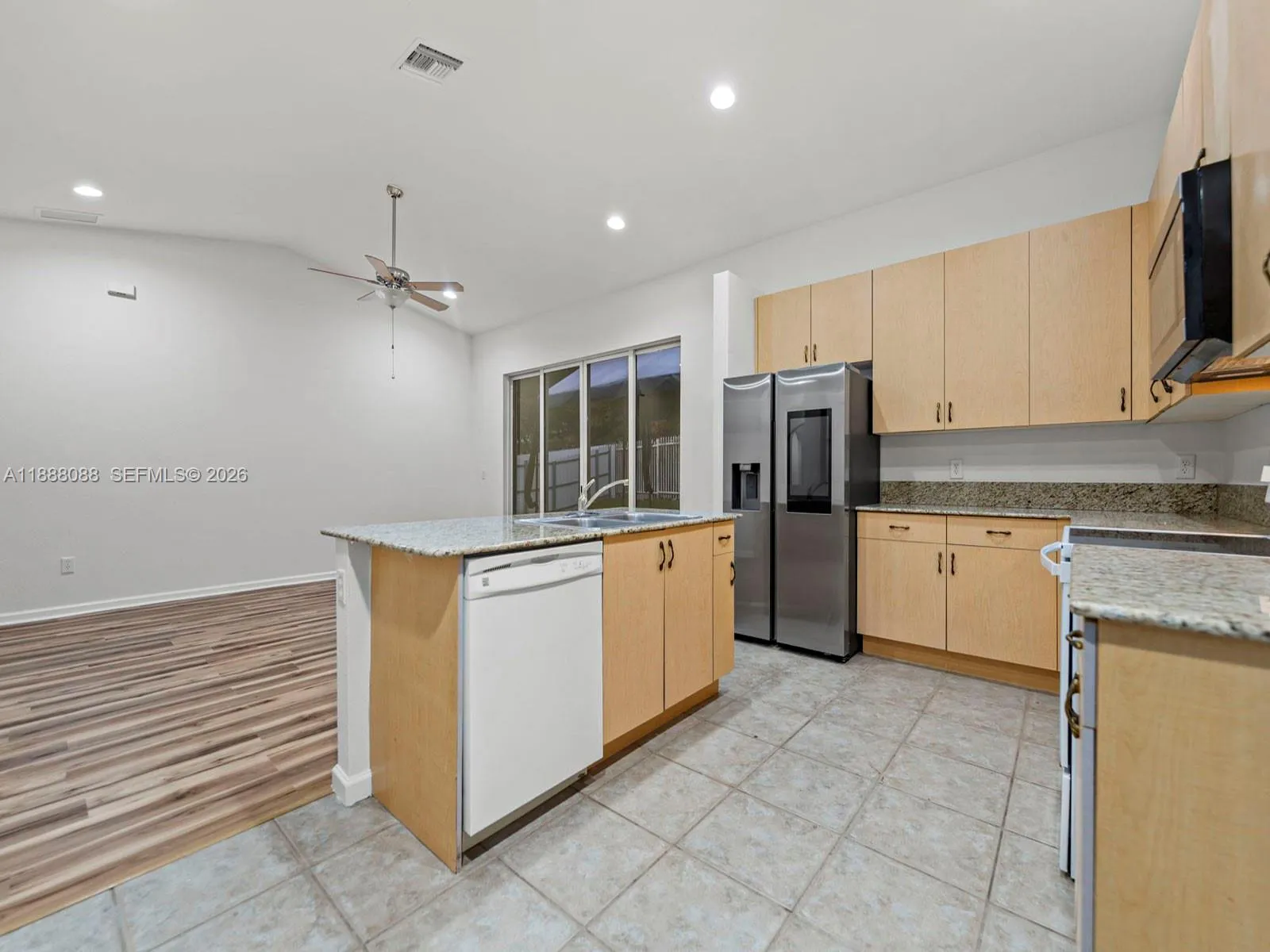 2247 Portofino Ave, Homestead, Florida 33033, Homestead, Florida 33033, 3 Bedrooms Bedrooms, ,2 BathroomsBathrooms,Residential Lease,For Rent,2247 Portofino Ave, Homestead, Florida 33033,A11888088