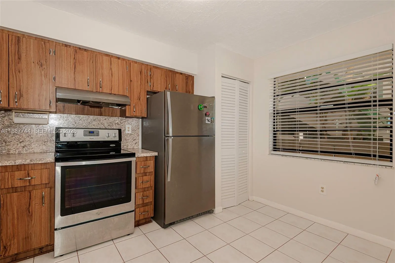 1100 Colony Point Cir 208, Pembroke Pines, Florida, Pembroke Pines, Florida 33026, 2 Bedrooms Bedrooms, ,2 BathroomsBathrooms,Residential,For Sale,1100 Colony Point Cir 208, Pembroke Pines, Florida,A11887744