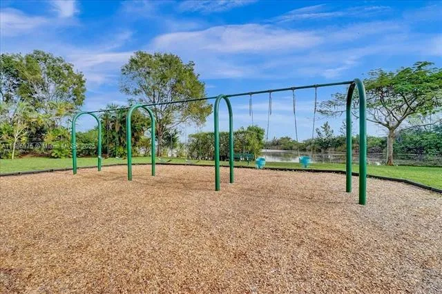 4642 Sw 12th Ct, Deerfield Beach, Florida 33442, Deerfield Beach, Florida 33442, 3 Bedrooms Bedrooms, ,2 BathroomsBathrooms,Residential,For Sale,4642 Sw 12th Ct, Deerfield Beach, Florida 33442,A11886975