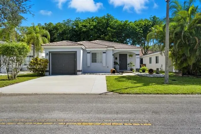 4642 Sw 12th Ct, Deerfield Beach, Florida 33442, Deerfield Beach, Florida 33442, 3 Bedrooms Bedrooms, ,2 BathroomsBathrooms,Residential,For Sale,4642 Sw 12th Ct, Deerfield Beach, Florida 33442,A11886975