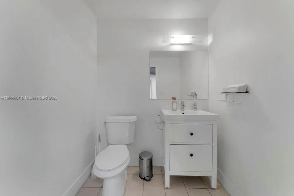 2201 Nw 102nd Pl 4a, Doral, Florida 33172, Doral, Florida 33172, ,Commercial Sale,For Sale,2201 Nw 102nd Pl 4a, Doral, Florida 33172,A11886804