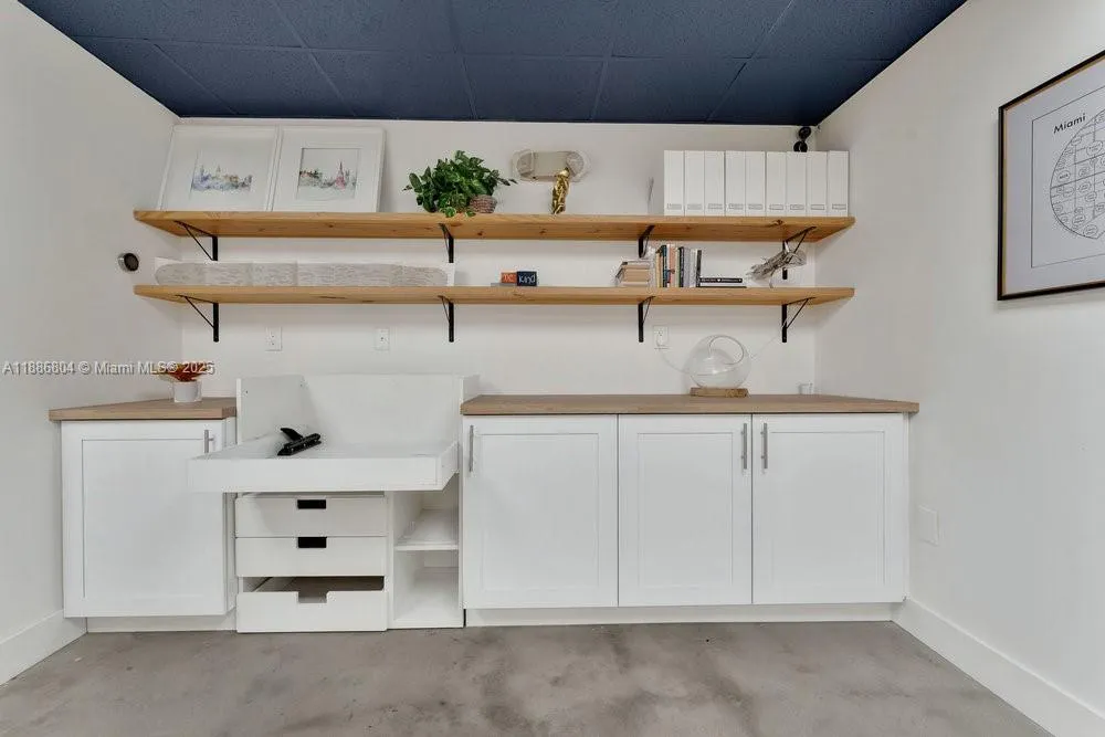 2201 Nw 102nd Pl 4a, Doral, Florida 33172, Doral, Florida 33172, ,Commercial Sale,For Sale,2201 Nw 102nd Pl 4a, Doral, Florida 33172,A11886804