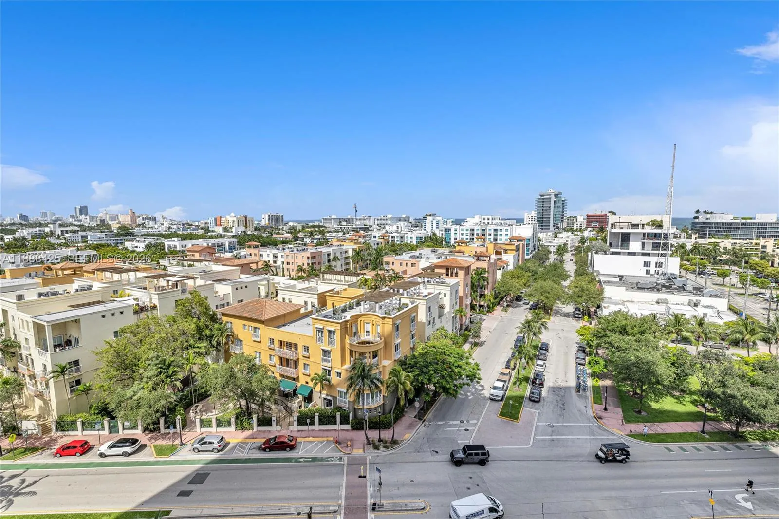 90 Alton Rd 1103, Miami Beach, Florida 33139, Miami Beach, Florida 33139, 2 Bedrooms Bedrooms, ,2 BathroomsBathrooms,Residential,For Sale,90 Alton Rd 1103, Miami Beach, Florida 33139,A11888425