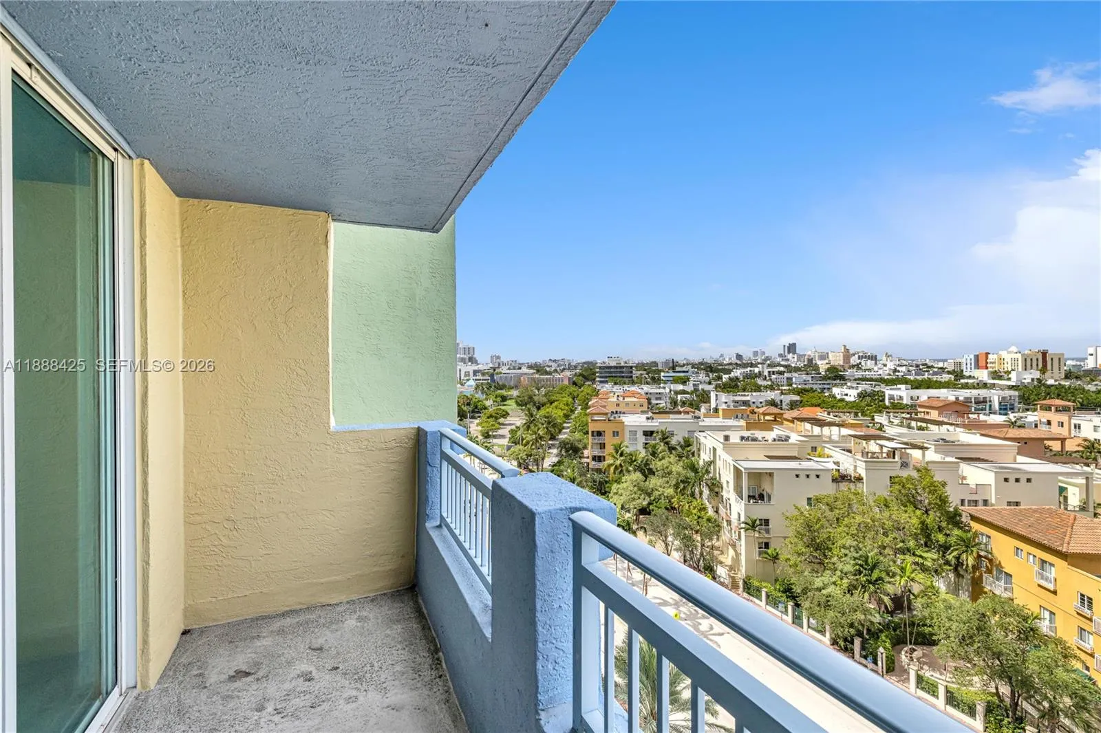 90 Alton Rd 1103, Miami Beach, Florida 33139, Miami Beach, Florida 33139, 2 Bedrooms Bedrooms, ,2 BathroomsBathrooms,Residential,For Sale,90 Alton Rd 1103, Miami Beach, Florida 33139,A11888425