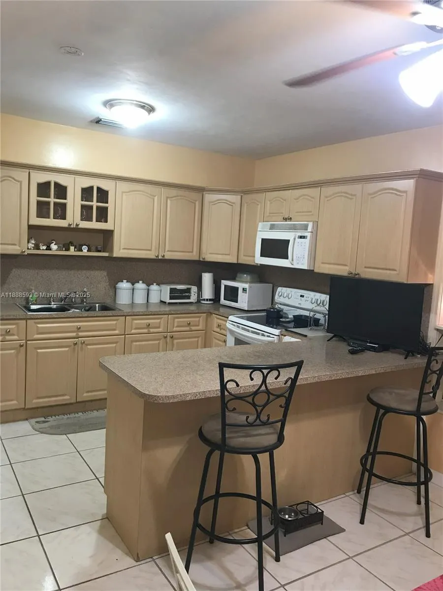 Miami, Florida 33147, ,Residential Income,For Sale,A11888593