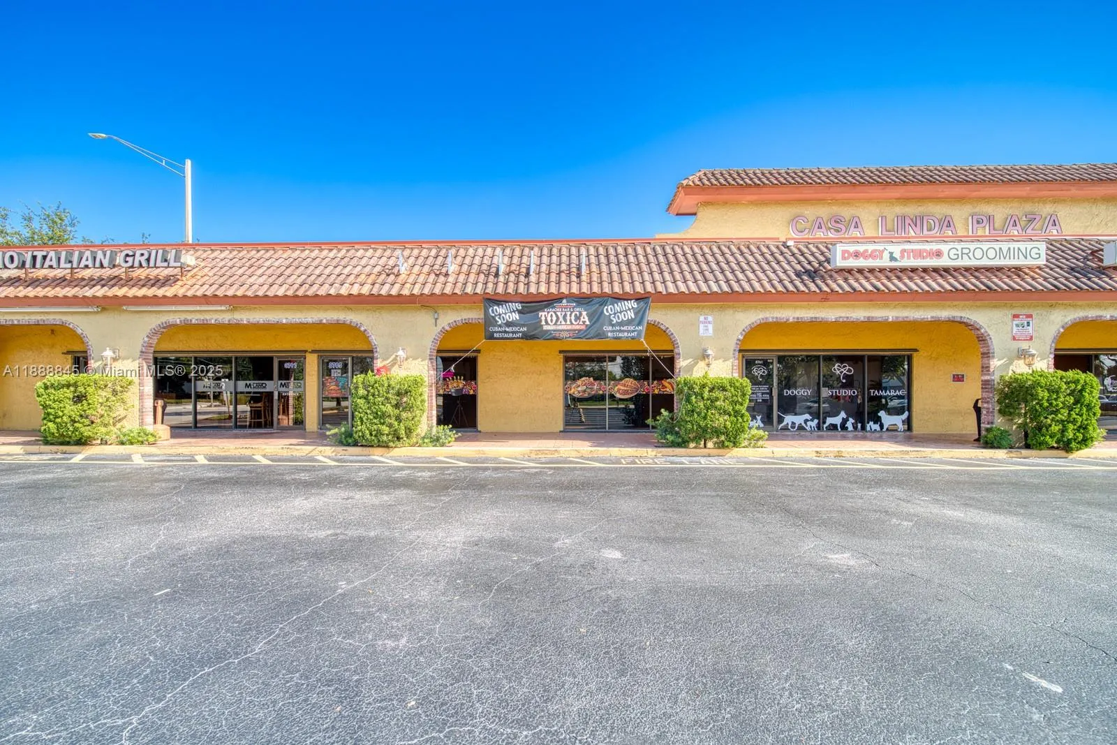 Restaurant And Bar For Sale In Coral Springs, Tama, Tamarac, Florida 33351, ,Business Opportunity,For Sale,Restaurant And Bar For Sale In Coral Springs, Tama,A11888845