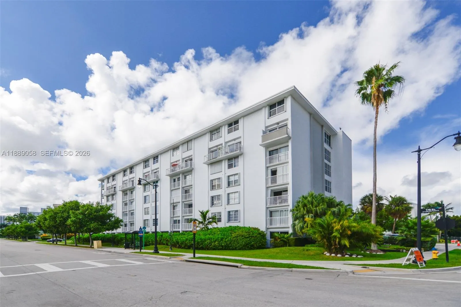 17800 Atlantic Blvd Ph14, Sunny Isles Beach, Flori, Sunny Isles Beach, Florida 33160, 2 Bedrooms Bedrooms, ,2 BathroomsBathrooms,Residential,For Sale,17800 Atlantic Blvd Ph14, Sunny Isles Beach, Flori,A11889058