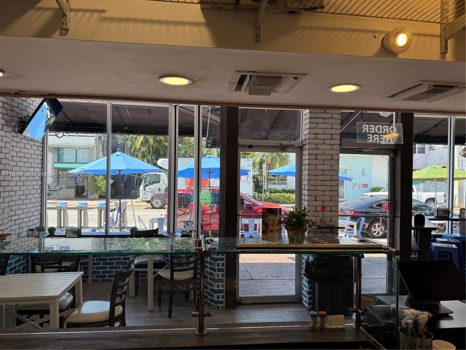 405-407 15th St, Miami Beach, Florida 33139, Miami Beach, Florida 33139, ,Business Opportunity,For Sale,405-407 15th St, Miami Beach, Florida 33139,A11889140