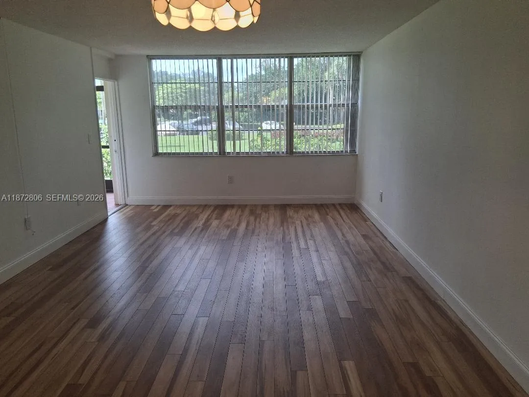 1000 St Charles Pl L20, Pembroke Pines, Florida 33, Pembroke Pines, Florida 33026, 1 Bedroom Bedrooms, ,1 BathroomBathrooms,Residential Lease,For Rent,1000 St Charles Pl L20, Pembroke Pines, Florida 33,A11872806