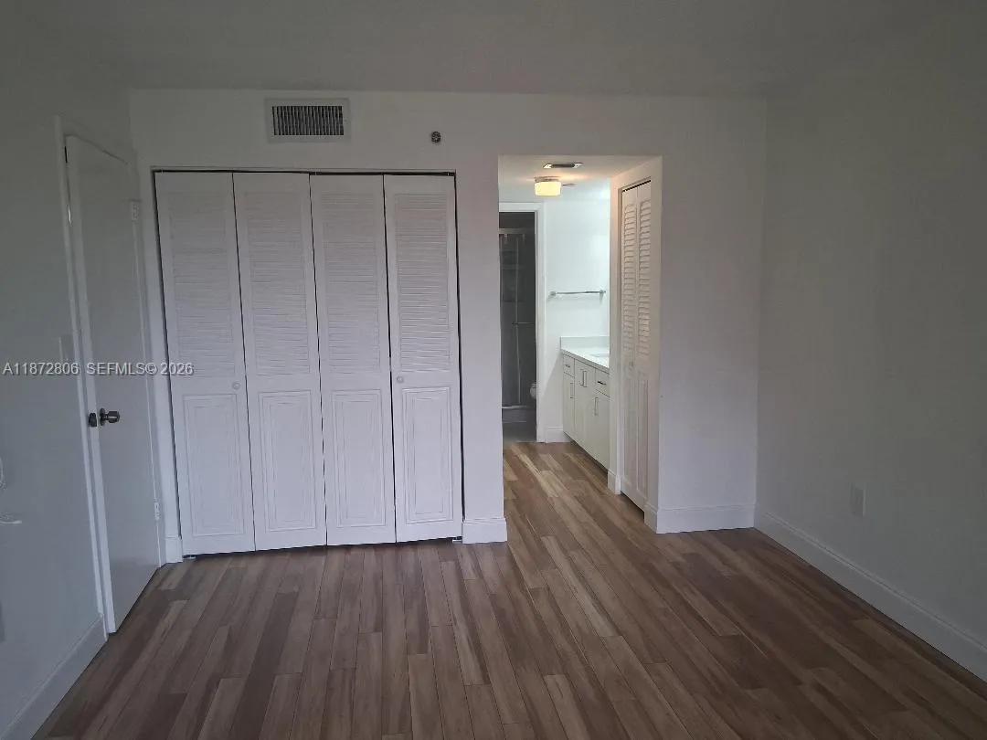 1000 St Charles Pl L20, Pembroke Pines, Florida 33, Pembroke Pines, Florida 33026, 1 Bedroom Bedrooms, ,1 BathroomBathrooms,Residential Lease,For Rent,1000 St Charles Pl L20, Pembroke Pines, Florida 33,A11872806