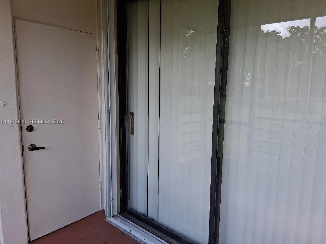 1000 St Charles Pl L20, Pembroke Pines, Florida 33, Pembroke Pines, Florida 33026, 1 Bedroom Bedrooms, ,1 BathroomBathrooms,Residential Lease,For Rent,1000 St Charles Pl L20, Pembroke Pines, Florida 33,A11872806
