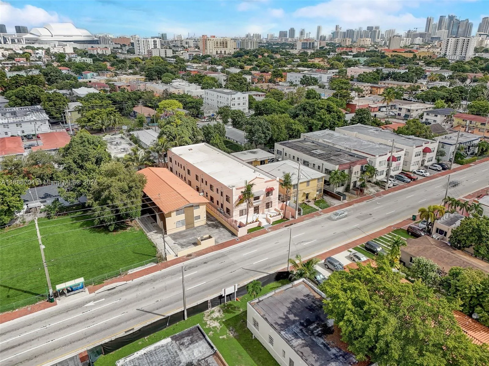 1553 Sw 7th St, Miami, Florida 33135, Miami, Florida 33135, ,Commercial Sale,For Sale,1553 Sw 7th St, Miami, Florida 33135,A11888704