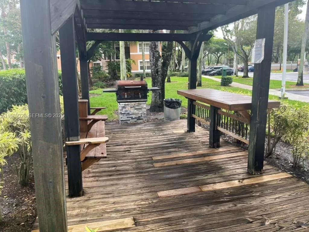 8977 Wiles Rd 103, Coral Springs, Florida 33067, Coral Springs, Florida 33067, 2 Bedrooms Bedrooms, ,2 BathroomsBathrooms,Residential,For Sale,8977 Wiles Rd 103, Coral Springs, Florida 33067,A11889328