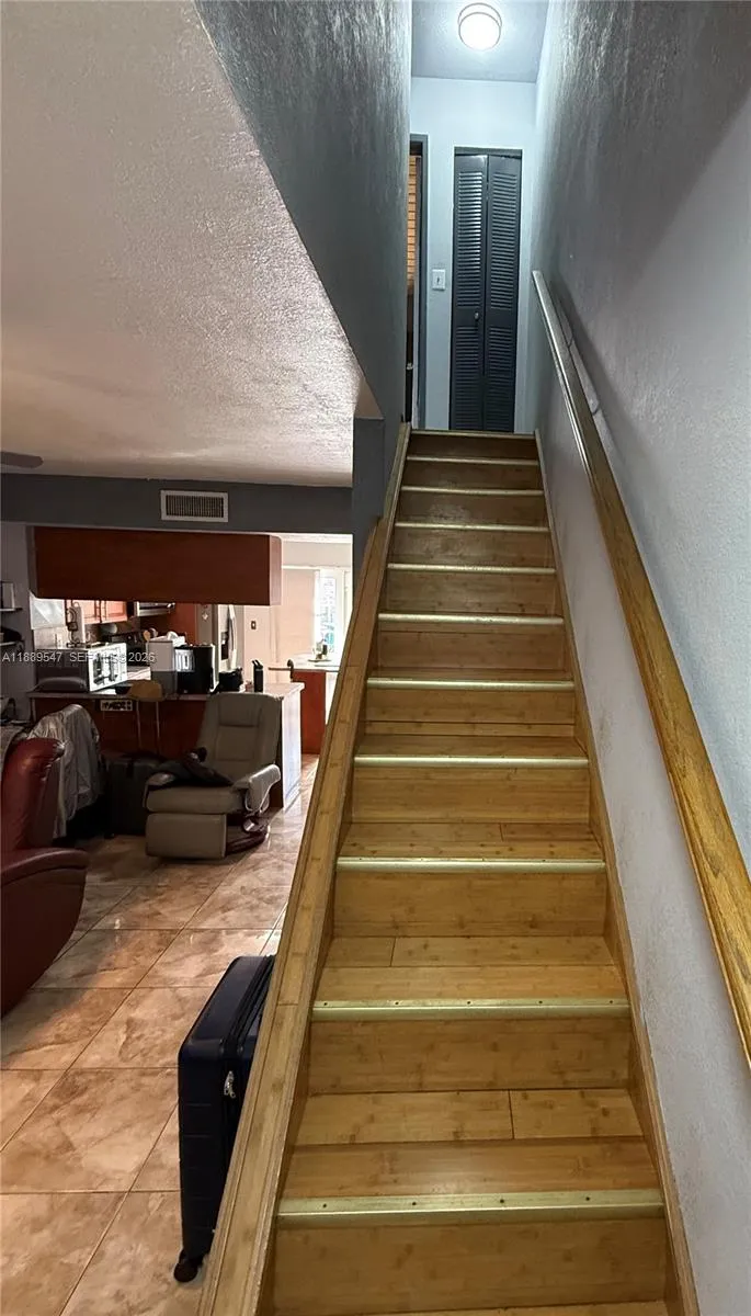 1813 Sw 107th Ave 2408, Miami, Florida 33165, Miami, Florida 33165, 2 Bedrooms Bedrooms, ,1 BathroomBathrooms,Residential,For Sale,1813 Sw 107th Ave 2408, Miami, Florida 33165,A11889547