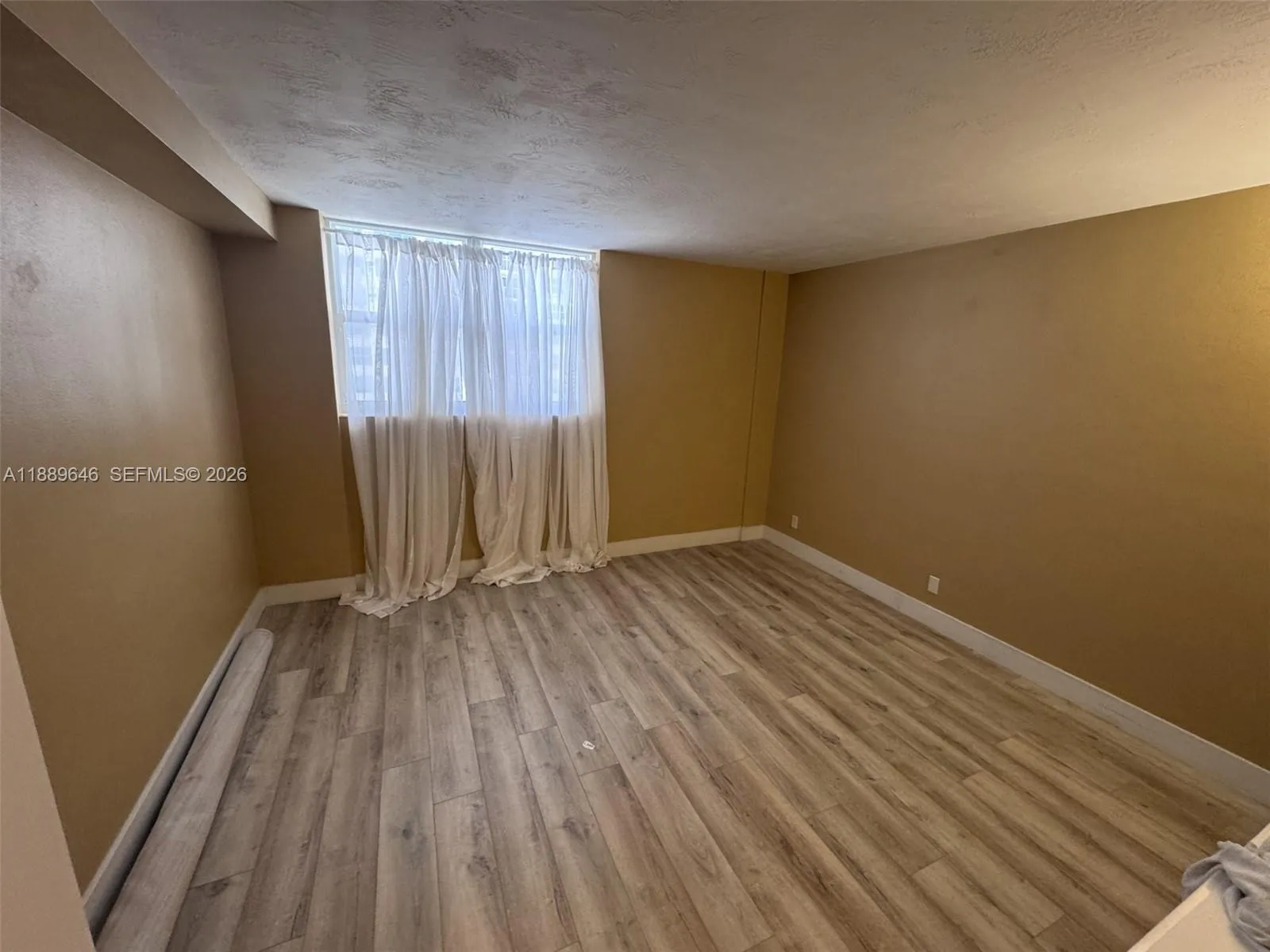 3001 S Ocean Dr 907, Hollywood, Florida 33019, Hollywood, Florida 33019, 1 Bedroom Bedrooms, ,1 BathroomBathrooms,Residential,For Sale,3001 S Ocean Dr 907, Hollywood, Florida 33019,A11889646
