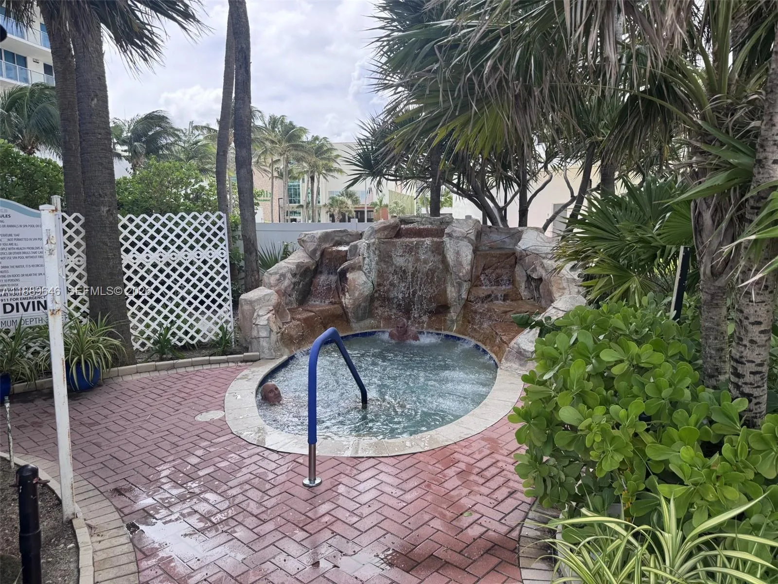 3001 S Ocean Dr 907, Hollywood, Florida 33019, Hollywood, Florida 33019, 1 Bedroom Bedrooms, ,1 BathroomBathrooms,Residential,For Sale,3001 S Ocean Dr 907, Hollywood, Florida 33019,A11889646
