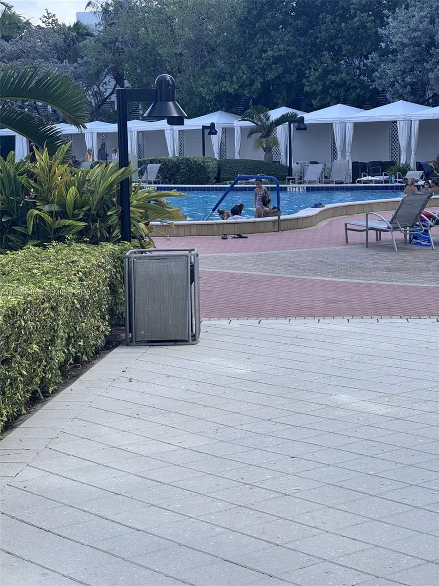 3001 S Ocean Dr 907, Hollywood, Florida 33019, Hollywood, Florida 33019, 1 Bedroom Bedrooms, ,1 BathroomBathrooms,Residential,For Sale,3001 S Ocean Dr 907, Hollywood, Florida 33019,A11889646