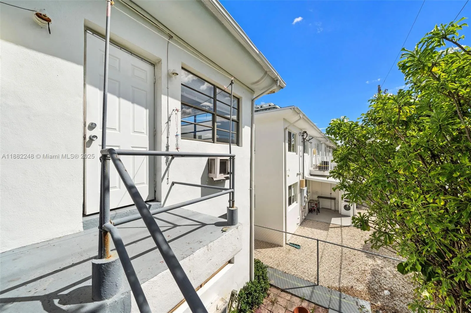 7320 Carlyle Ave, Miami Beach, Florida 33141, Miami Beach, Florida 33141, ,Residential Income,For Sale,7320 Carlyle Ave, Miami Beach, Florida 33141,A11882248