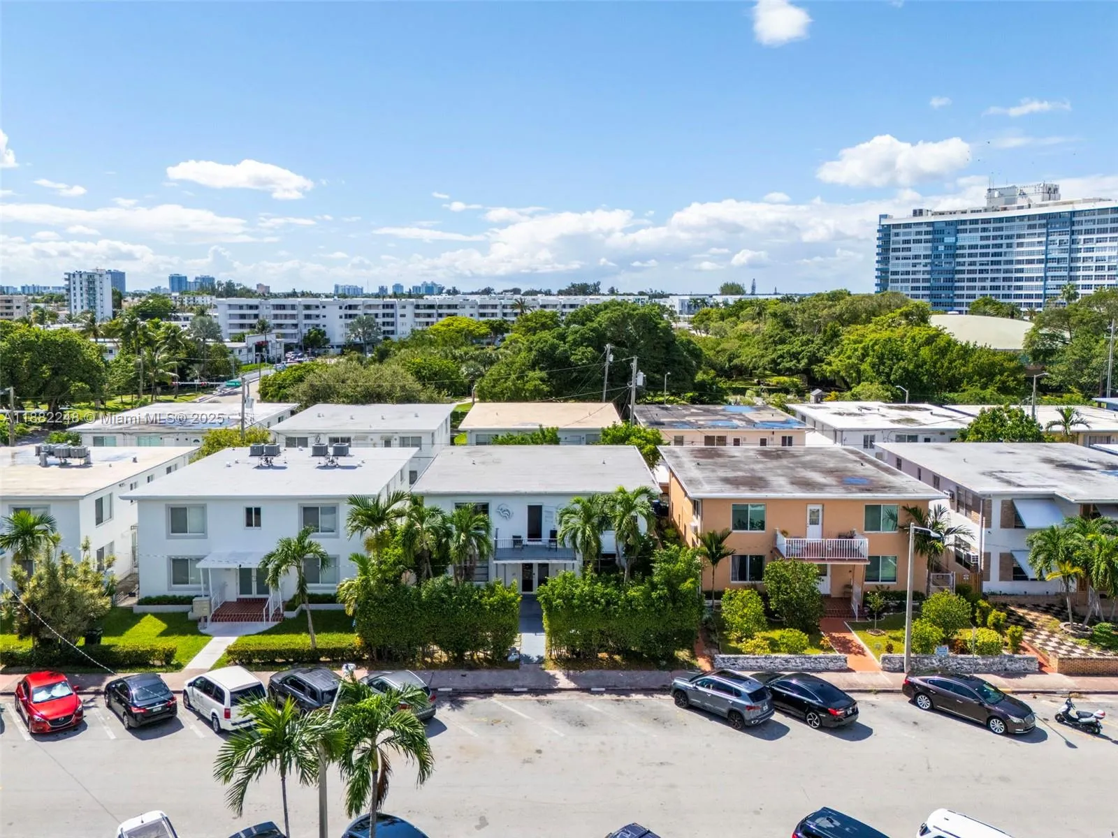 7320 Carlyle Ave, Miami Beach, Florida 33141, Miami Beach, Florida 33141, ,Residential Income,For Sale,7320 Carlyle Ave, Miami Beach, Florida 33141,A11882248