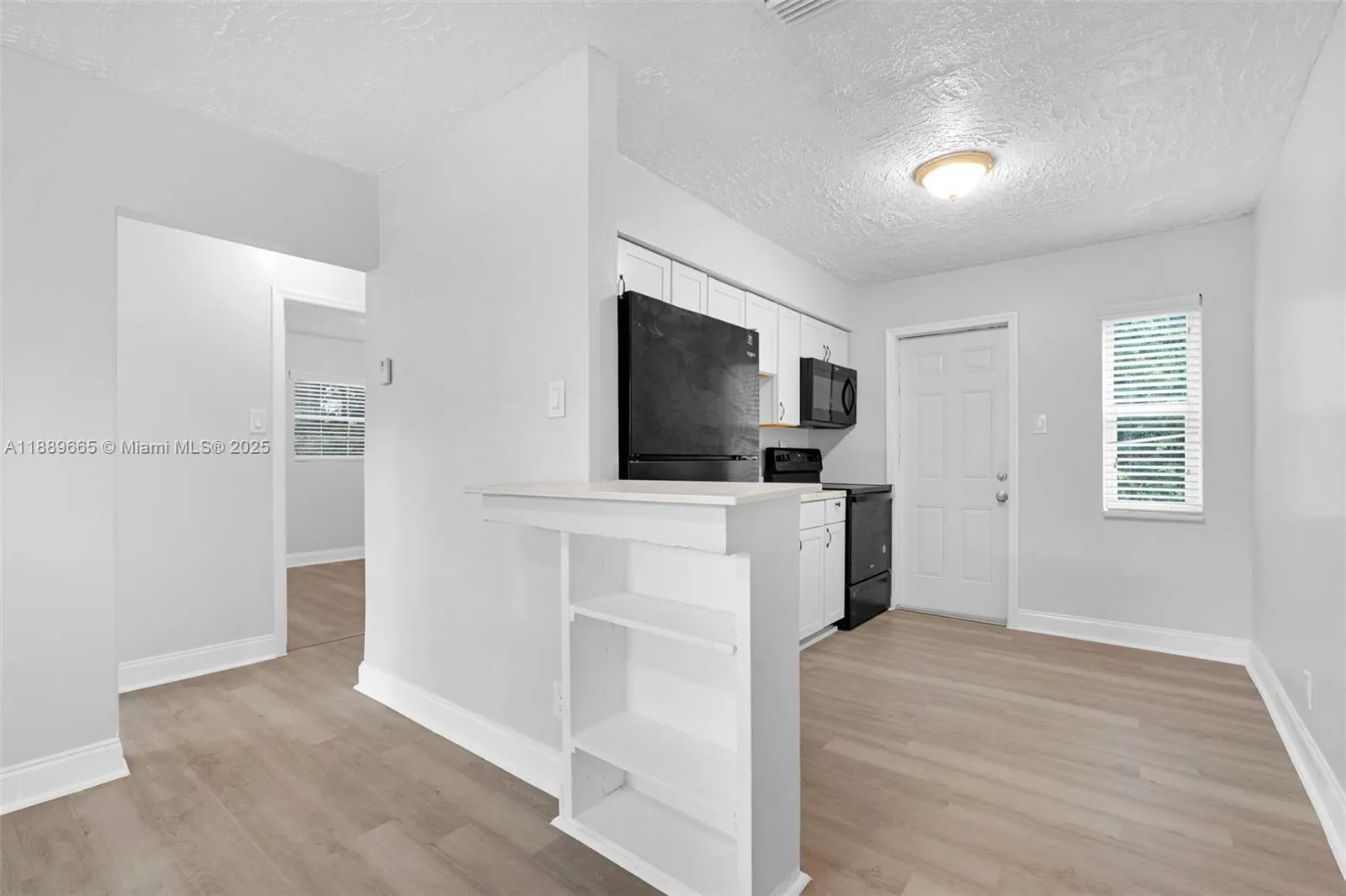 746 Sw 4th St 746, Dania Beach, Florida 33004, Dania Beach, Florida 33004, 2 Bedrooms Bedrooms, ,1 BathroomBathrooms,Residential Lease,For Rent,746 Sw 4th St 746, Dania Beach, Florida 33004,A11889665