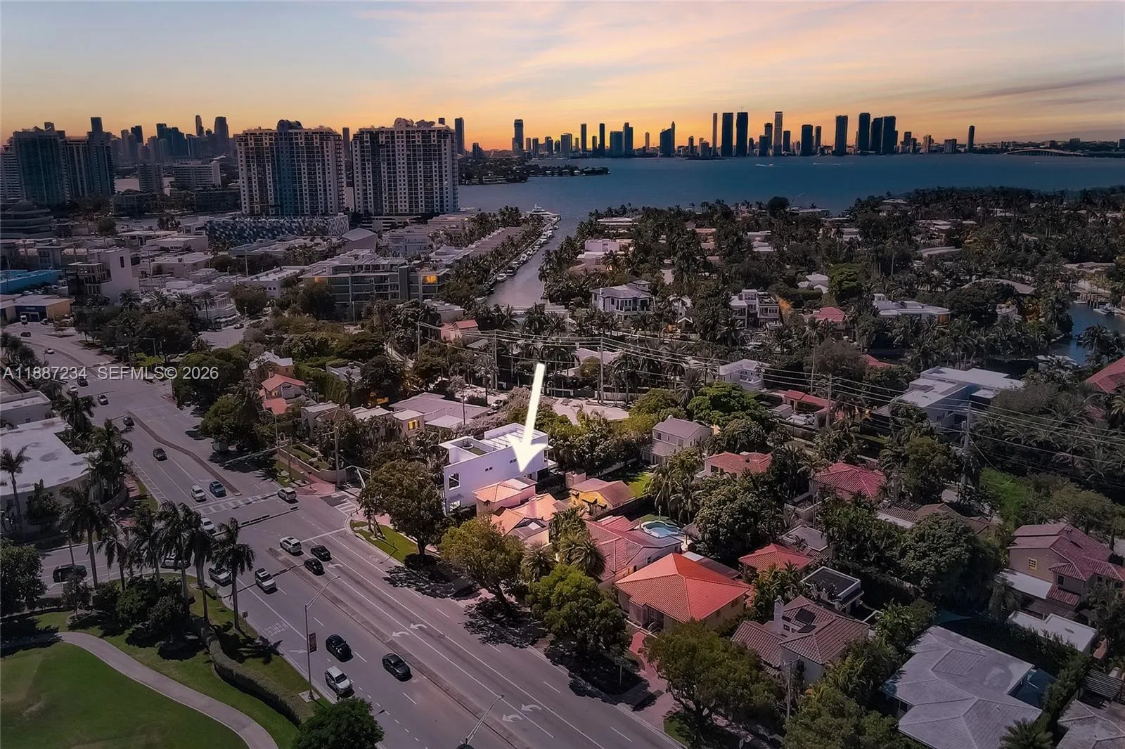 2024 Alton Rd, Miami Beach, Florida 33140, Miami Beach, Florida 33140, ,Residential Income,For Sale,2024 Alton Rd, Miami Beach, Florida 33140,A11887234