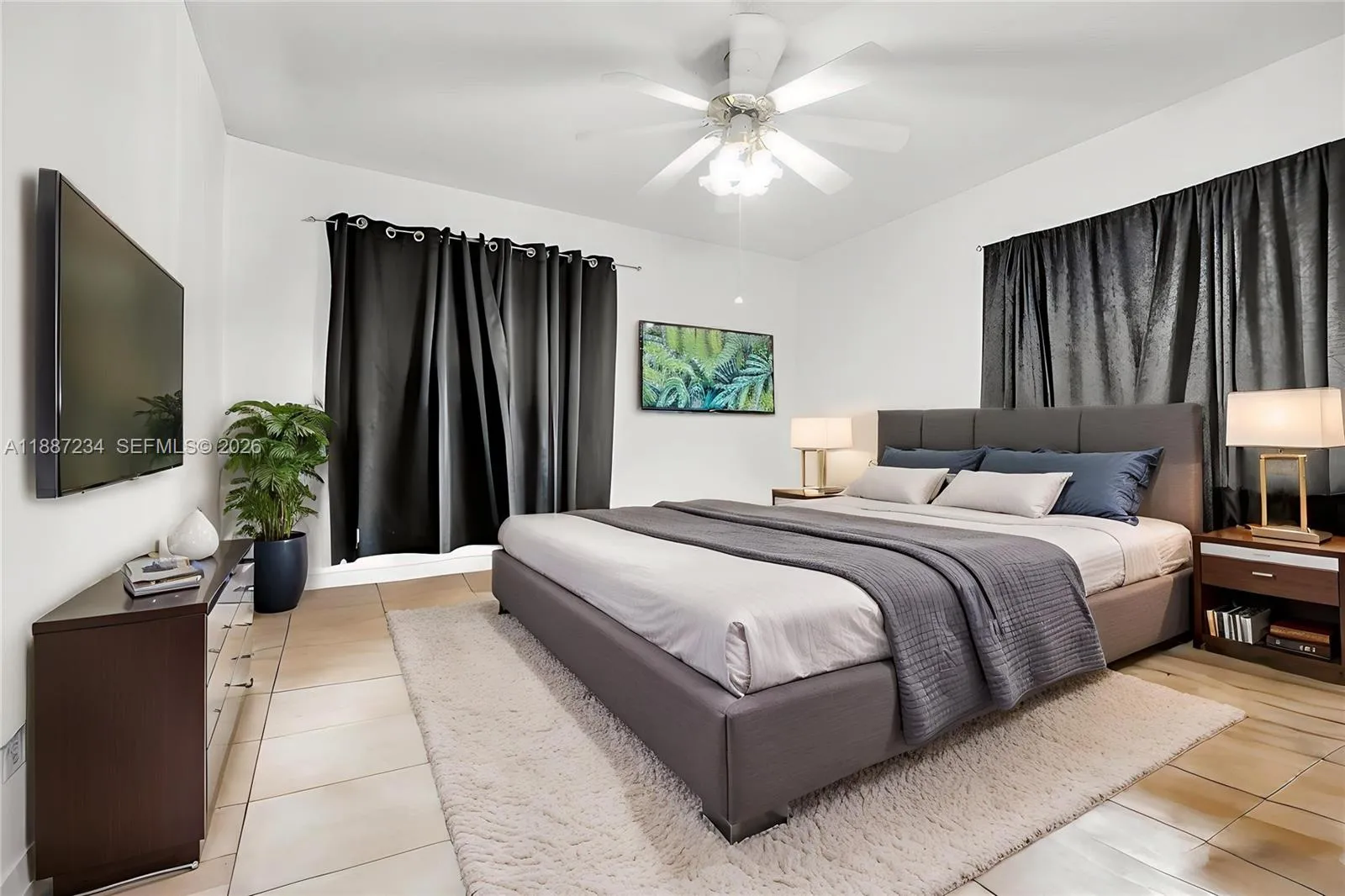 2024 Alton Rd, Miami Beach, Florida 33140, Miami Beach, Florida 33140, ,Residential Income,For Sale,2024 Alton Rd, Miami Beach, Florida 33140,A11887234