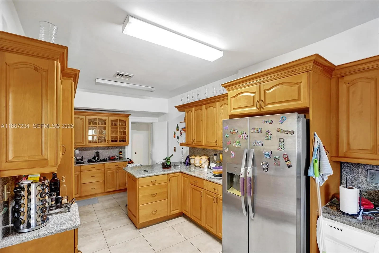 2024 Alton Rd, Miami Beach, Florida 33140, Miami Beach, Florida 33140, ,Residential Income,For Sale,2024 Alton Rd, Miami Beach, Florida 33140,A11887234