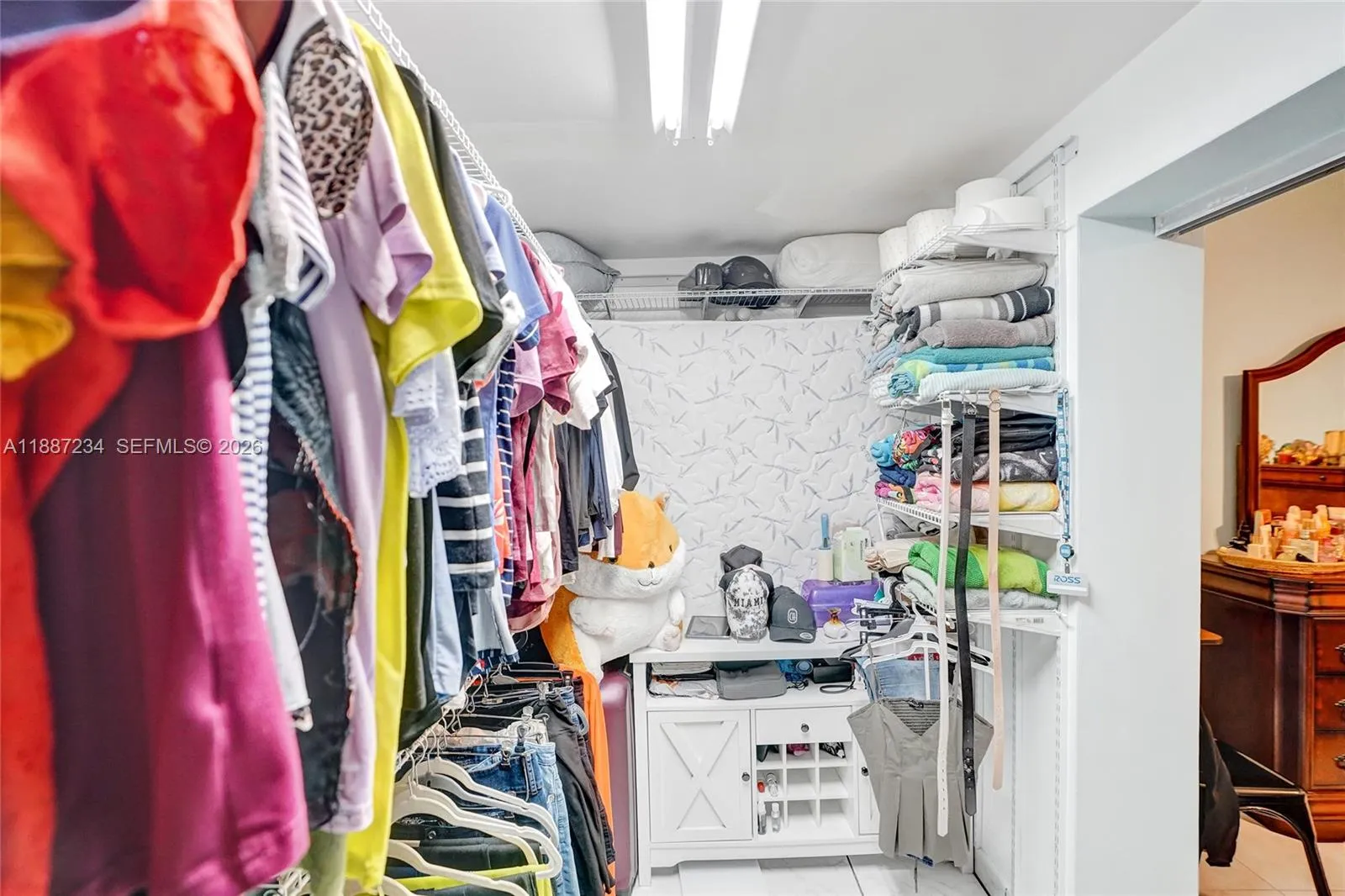 2024 Alton Rd, Miami Beach, Florida 33140, Miami Beach, Florida 33140, ,Residential Income,For Sale,2024 Alton Rd, Miami Beach, Florida 33140,A11887234