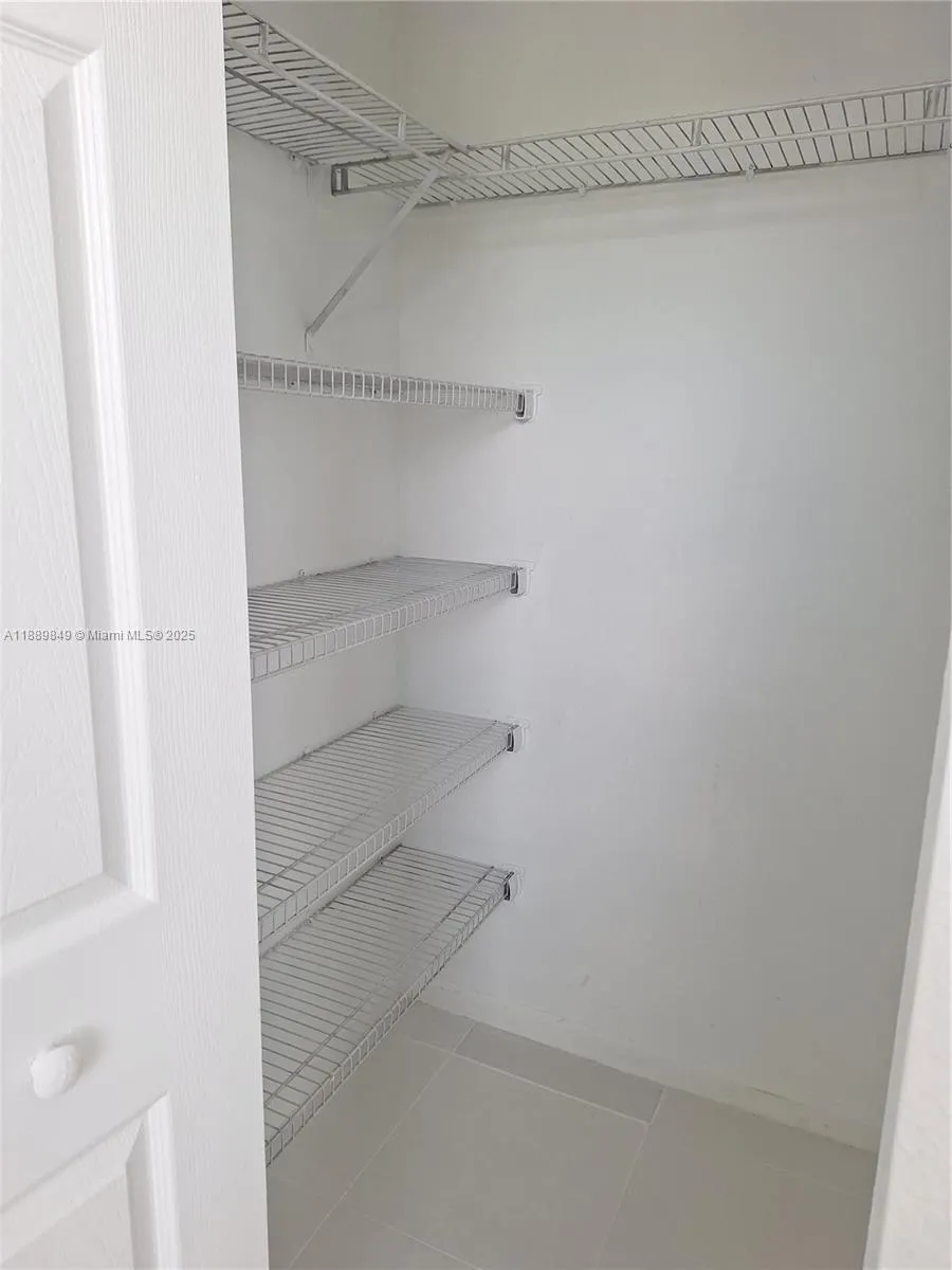 6621 Winfield Blvd 1, Margate, Florida 33063, Margate, Florida 33063, 2 Bedrooms Bedrooms, ,2 BathroomsBathrooms,Residential Lease,For Rent,6621 Winfield Blvd 1, Margate, Florida 33063,A11889849