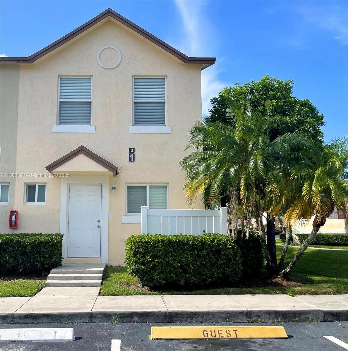 6621 Winfield Blvd 1, Margate, Florida 33063, Margate, Florida 33063, 2 Bedrooms Bedrooms, ,2 BathroomsBathrooms,Residential Lease,For Rent,6621 Winfield Blvd 1, Margate, Florida 33063,A11889849