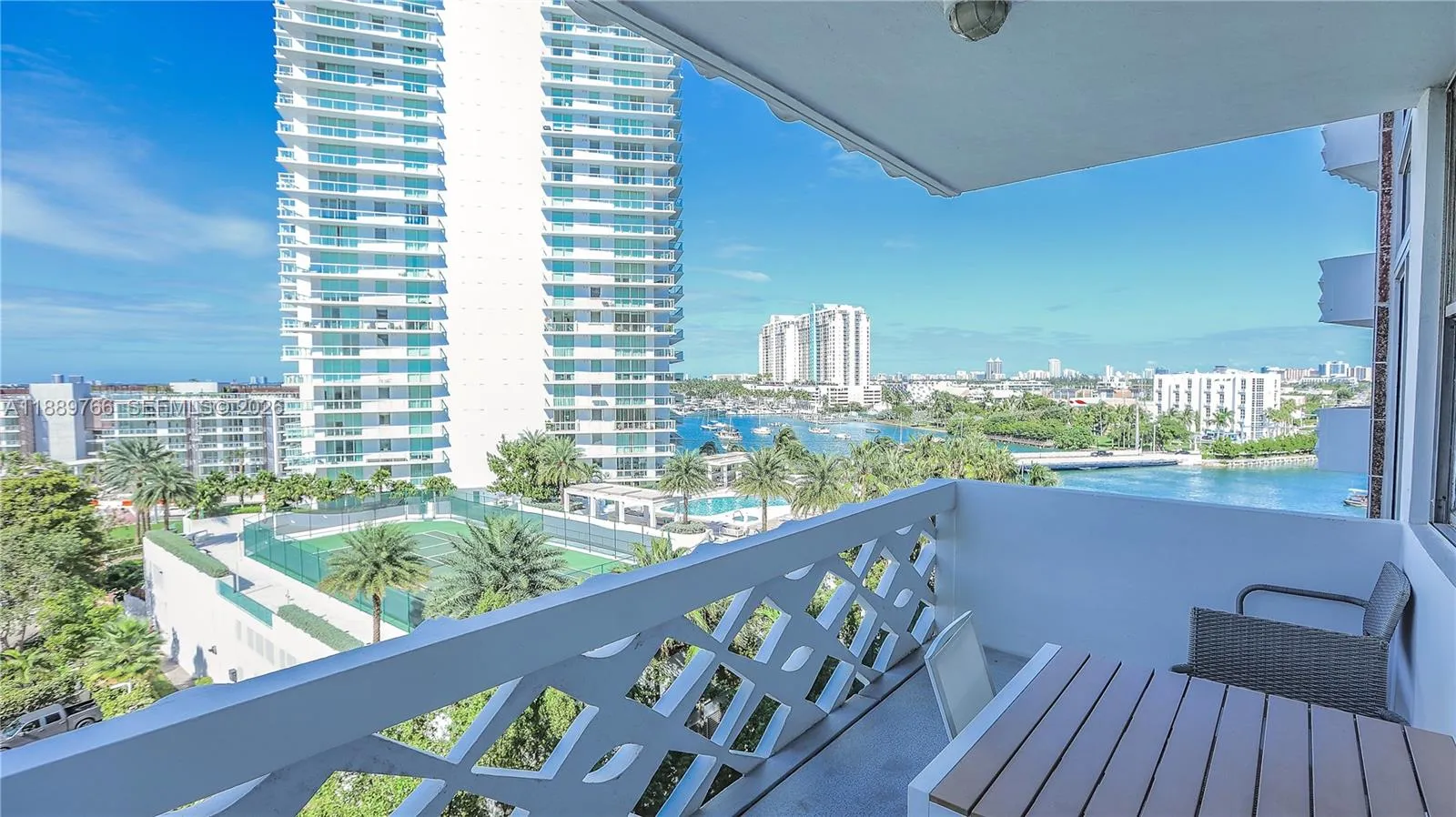 20 Island Ave 704, Miami Beach, Florida 33139, Miami Beach, Florida 33139, 1 Bedroom Bedrooms, ,1 BathroomBathrooms,Residential,For Sale,20 Island Ave 704, Miami Beach, Florida 33139,A11889766