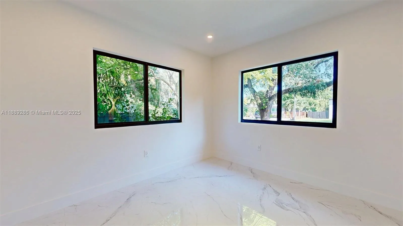 4th Bedroom, in the front of the house, SE corner, with on-suite bathroom